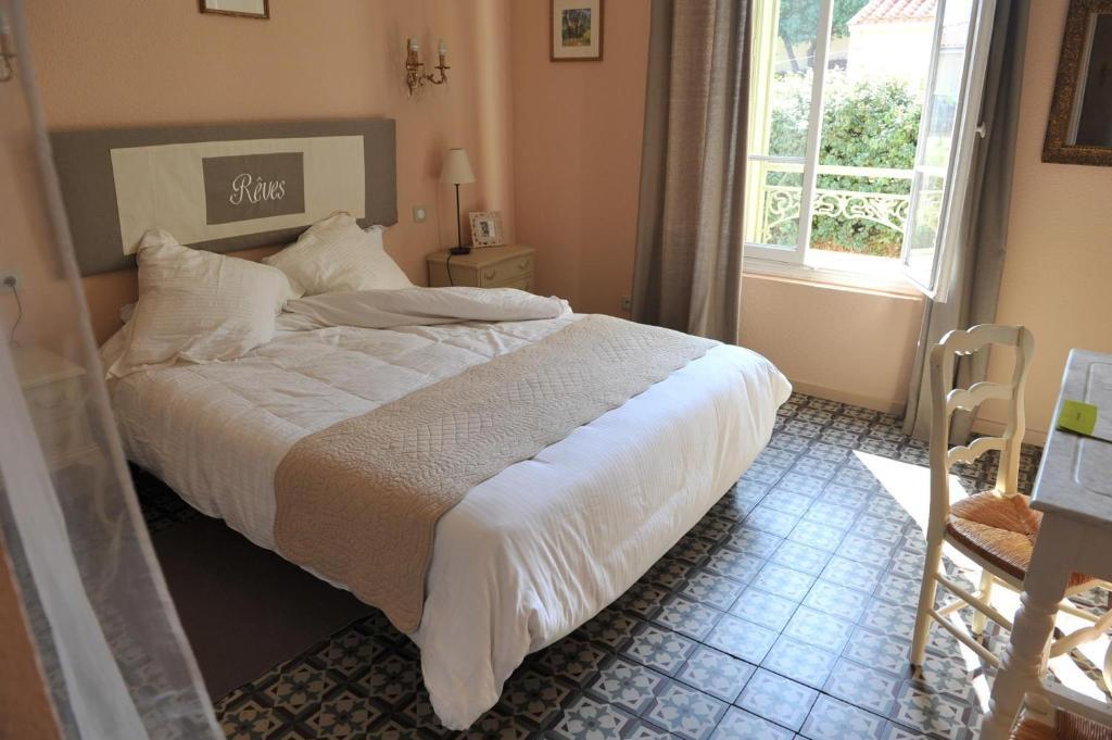 קוקוניו Logis Auberge Restaurant Du Vigneron חדר תמונה