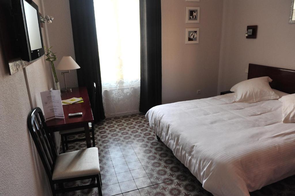 קוקוניו Logis Auberge Restaurant Du Vigneron מראה חיצוני תמונה
