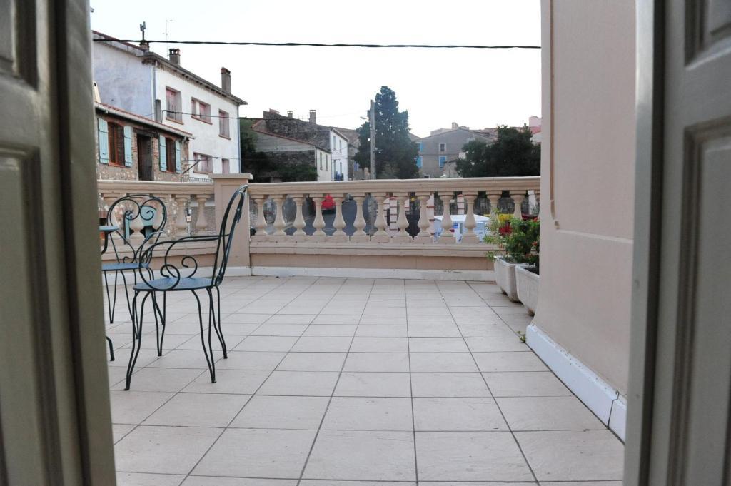 קוקוניו Logis Auberge Restaurant Du Vigneron חדר תמונה