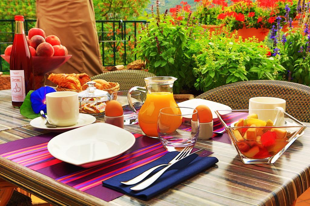 קוקוניו Logis Auberge Restaurant Du Vigneron מראה חיצוני תמונה