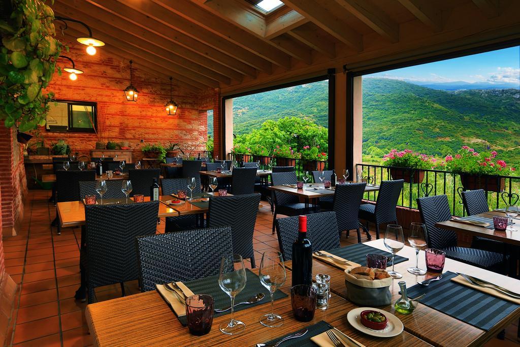 קוקוניו Logis Auberge Restaurant Du Vigneron מראה חיצוני תמונה
