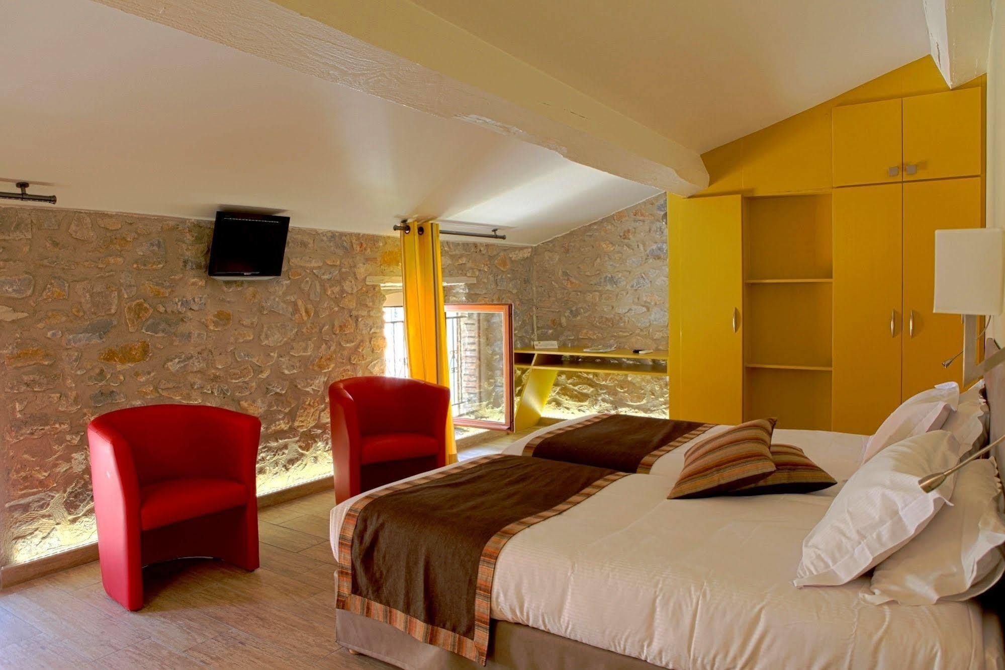 קוקוניו Logis Auberge Restaurant Du Vigneron מראה חיצוני תמונה